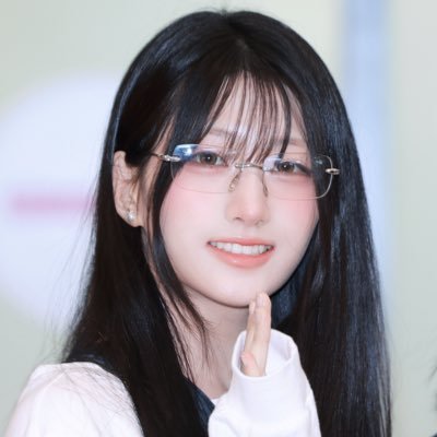 zero__611's profile picture. 주니와 함께 제로부터 만들어가는 이야기 ㅣ  #준휘 #JUNHWI #세이마이네임 #SAYMYNAME