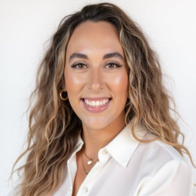 Grace_Hincapie's profile picture. jn 10:10†🇻🇦🇺🇸 the life of a multi-passionate chica pursing Truth, Beauty, & Goodness | YCP alumna | Ambassador @liveaction | *views are mine*