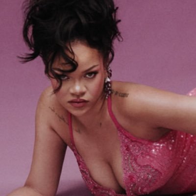 RIHANNAFILE's profile picture. daily Rih posts