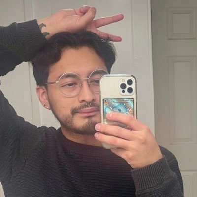 usernamemisa's profile picture. consume art create art