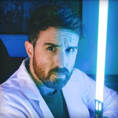 Farmacéutico 💊
Profesor en oposición👨🏫
Videoplayer 🕹️
Redes: https://t.co/Xjb28QxmAa