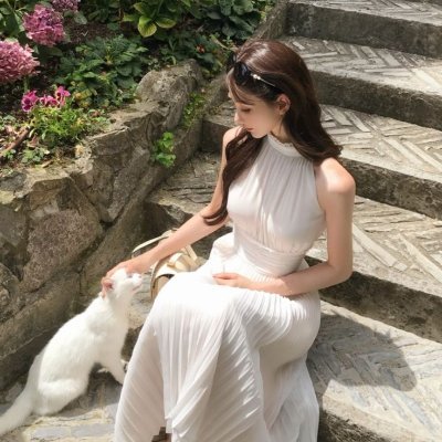 qwer08553933's profile picture. Courage is not the absence of fear, but the triumph over it.💖