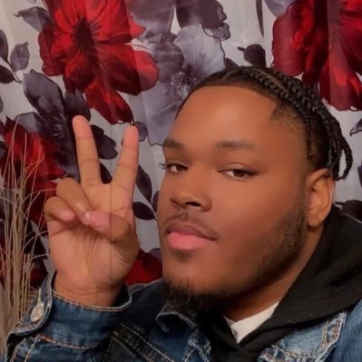 SaintLouis 📍3️⃣1️⃣4️⃣| IG;iamprettyboykeyy📸 snap:prettyboykeyyy0