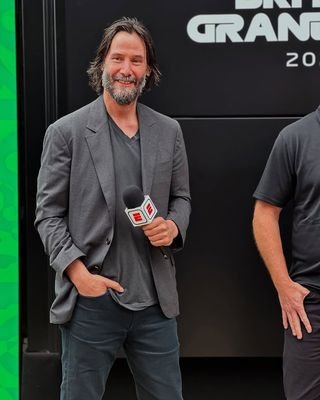 keanu4688's profile picture. American-Canadian actor |
CEO of Arch motorcycle company |
Entrepreneur and philanthropist |
DOGSTAR (Music and Band) Movie Director and Producer.