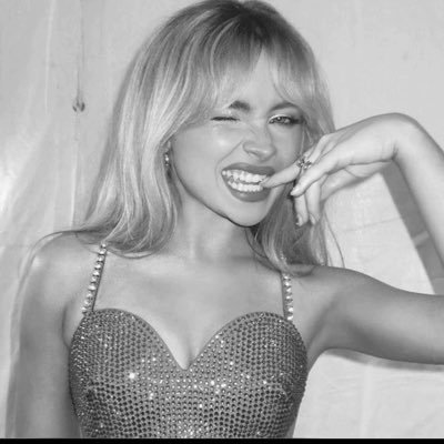 Sue200311's profile picture. 