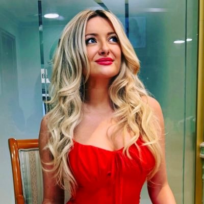 AndraCocei's profile picture. 🕊️