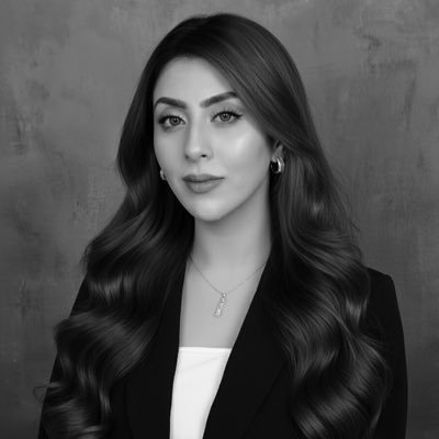 Doctor. 👩🏻⚕️ Travel and skincare aficionado. Mentally somewhere in Paris. 💭