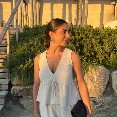 Maariiaaloo1's profile picture. Medicina