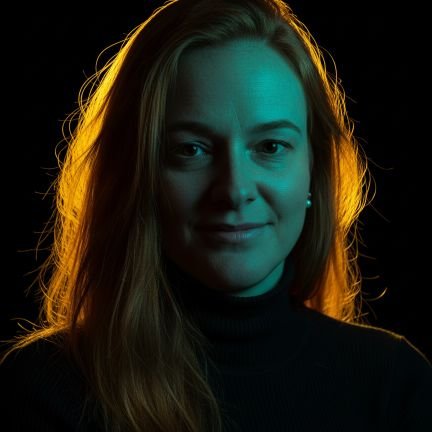 🚫 DM .
🚫 RT DE FOTOS PESSOAIS.
Professora de língua portuguesa, pedagoga, solteira , esquerdista, umbandista e corinthiana. Filha de Oxumarê, Iemanjá.