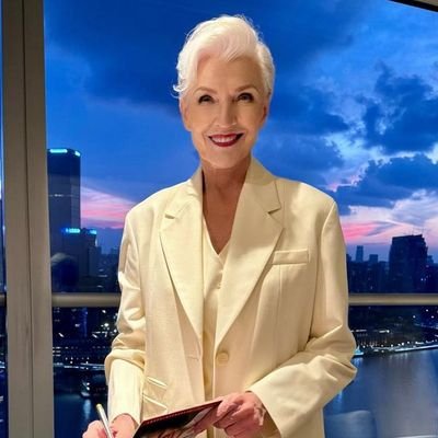 #FashionModel #Proudmom #muskfamily mother to @ elonmusk,,@toscalmusk @kimbalmusk thanks yall for the love and support 🥰 ❤️