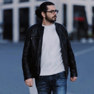 ا 19.5.2015 . أقدس نفسي للحد الذي قد لا يُعجبك بتاتاً لطالما أحببت أخطائي قبل كل صحيح.