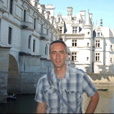 olivierlinux's profile picture. 44 ans d'expérience informatique 
installation de linux depuis 2005