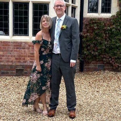 olivesurf75's profile picture. 