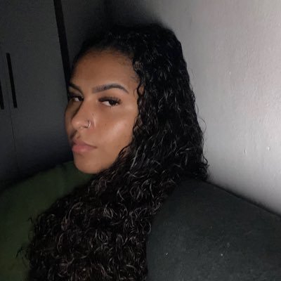o melhor que presente que você pode dar a si mesma é uma vida que ame viver ✨💛🌈