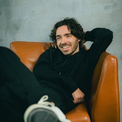 📍Fan Page. Pictures, gifs, videos and more about Nathan 🤍.
Nathan noticed x3. Jay follows.