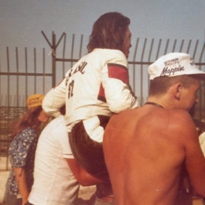 1o brasileiro a correr mundial de 500cc 81,82 83 86 : Tetra campeão paulista TZ tri campeão da taça centauro, 1o 12 horas Interlagos ,3o campeonato F Indy 96 97