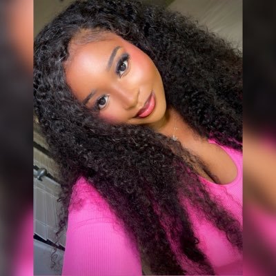 Snapchat👻: diliorachisom 🇳🇬🇺🇸|CODM✨|Tech girlie👩🏾💻|