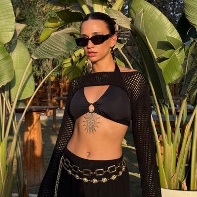 MeliisKaraduman's profile picture. Singer & Songwriter