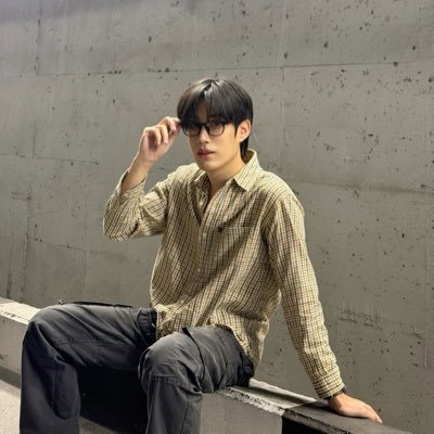 ·˚♡︎ ติ่งทุกด้อม อยู่ทุกค่าย 👍🏻 ตัวอยู่ไหนแต่ใจอยู่กับ Domundi & GMM
