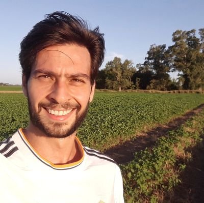 Profe de Sociología y otras yerbas
IG: @andresstefoni