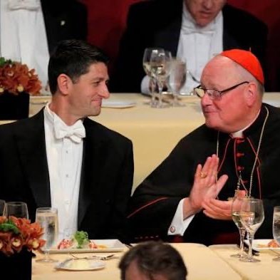 Passionné de politique, catholique romain, républicain de Reagan et canadien-français. Reagan, H.W. Bush, Margaret Thatcher, Carlos Menem et le pape Jean-Paul