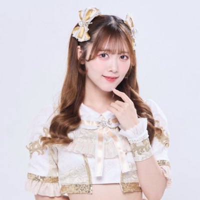 9/23(火祝)品川ステラボールにてワンマンライブ🩵@nijihikoushojo サブ垢おいで▶︎@monaka_kamone INFP🧚♂️みずいろ㌠千葉県出身🥜巨尻です。絶景です🍑