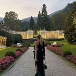 Odewoum28781's profile picture. 