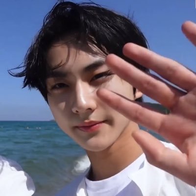 lovestruckwon's profile picture. vox populi vox dei | #ENHYPEN | YJW 🧃