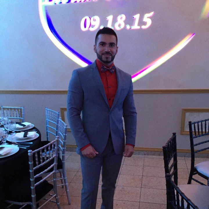 9wA1tq27204's profile picture. Appels urgents uniquement