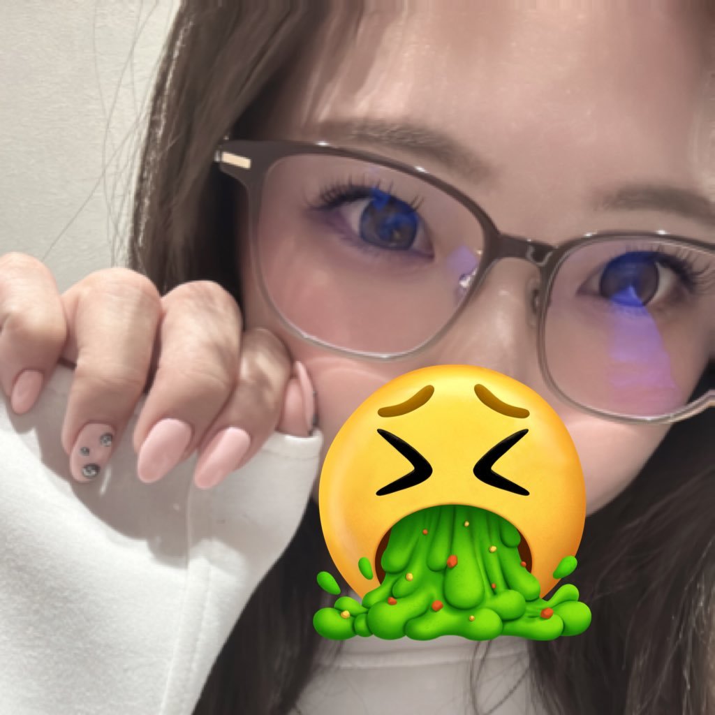 人生最後のダイエットを頑張るアラサー✌🏻アホみたいに意志弱弱のアラサーオンナが人生逆転するストーリーです📍 2025年4月30日 77.6㌔再スタート😡👊🏻 ついに6月2日〜マンジャロ💉141日目で−13.8㌔❤️🔥目標まであと16.8㌔💢まだまだ痩せるしかないオンナです