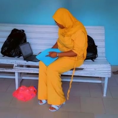 je suis ici only pour Sonko😍 mariée avec🧑🧕Mohamed Rassulillah SAWS rek ❤️🥰suma dèewé gnaanal lein ma Yallah mu baalma ci yërmandé wam kep!