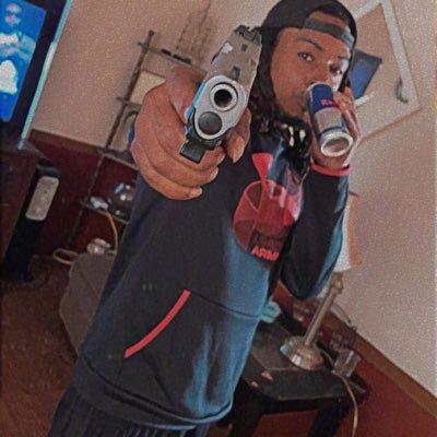 Scrapwicc's profile picture. 