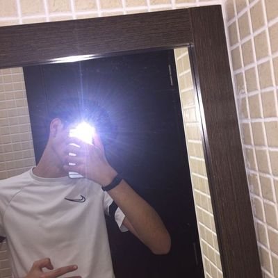 medomontaser32's profile picture. 