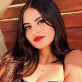 في كل ليلة، أغمض عيني وأنا أدعو الله أن يحفظك لي، فأنت أجمل هدية من ربي ❤️