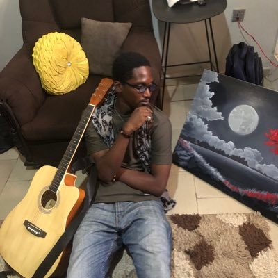 BRAND || 🅵︎🅰︎🆂︎🅷︎🅸︎🅾︎🅽︎ 🅳︎🅴︎🆂︎🅸︎🅶︎🅽︎🅴︎🆁︎ || stylist MUSIC ENTHUSIAST || playlist curator || EVENT PLANNER || AnR