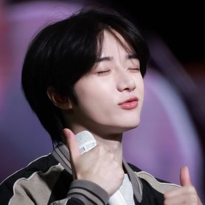 (Song of the star — Take my half — Bird of night— TXT found me right when I was fragile) MOA ot5
Bamtori🩵Taegyu☆ʕ·ᴥ·ʔ #BEOMGYU #범규