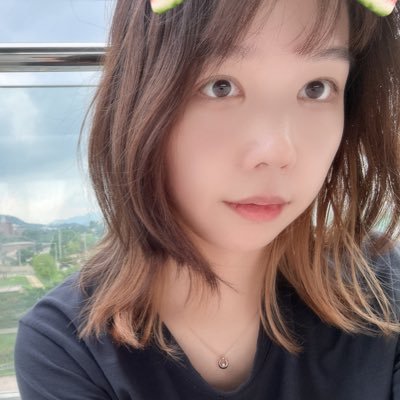 rlathdud0303's profile picture. 🇰🇷🇺🇸