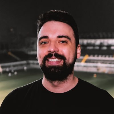 Setorista do Santos e colunista do UOL