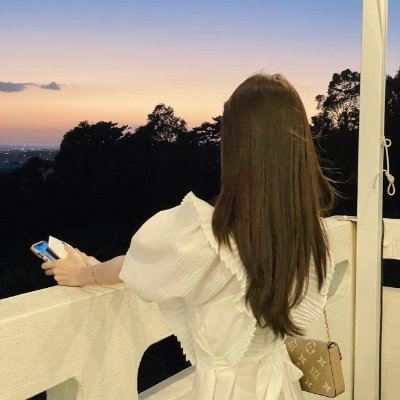 apspchrty's profile picture. 日本の文化、言葉、食べ物が大好きで、旅行が好きで、音楽を愛しており、ここでもっと多くの志を同じくする友達と出会いたいです🎶🍣✈️