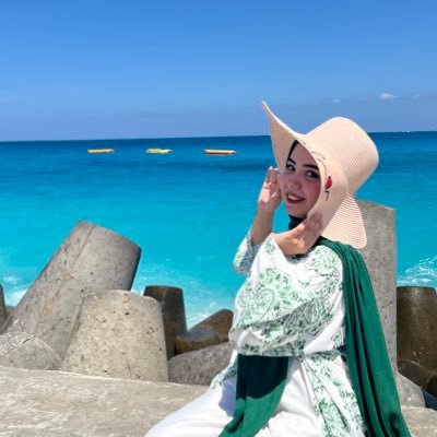 HadelMaher7's profile picture. Pharmacy | ERU 
INFJ
وَمَن يَتَوَكَّلْ عَلَى اللَّهِ فَهُوَ حَسْبُهُ💟