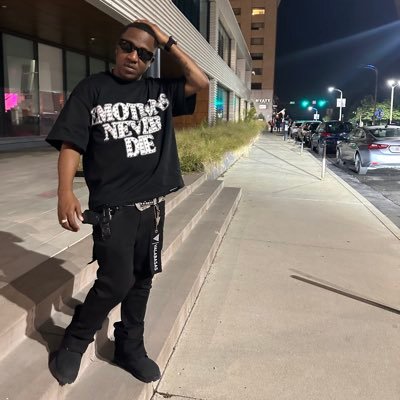 I AM LOVE! ❤️ love will get you killed 💥STAY FOCUSED Follow me on IG @_Buddielove / @lildirtycash
