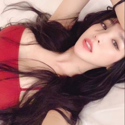 onitselecc's profile picture. 