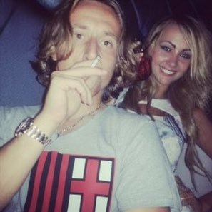Sigaretta, Rolex e figa. LUKA MODRIC 14👑