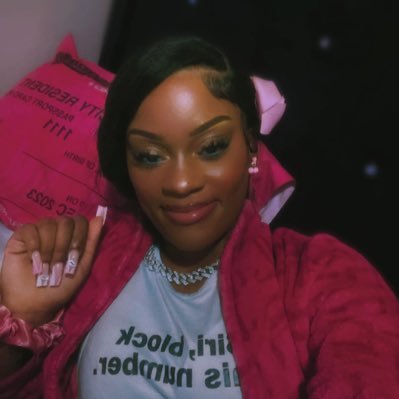 📍dragging these ho’s like Harambé did the kid … 🎀 Self-Taught MUA | Hair Alchemist | $10 PROMO DM💸🌸 Confidence is currency 🥰