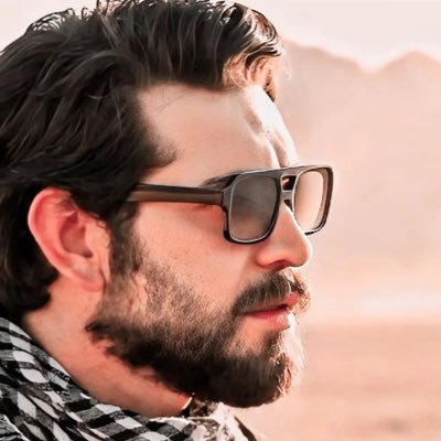 اكونت الاساسى اتجمد عشان شتمت ايدى كوهين🙂