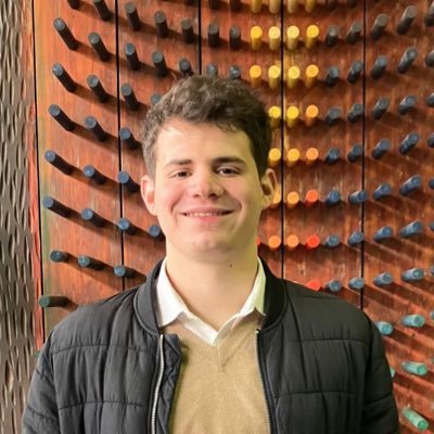 joac0_palladino's profile picture. Building Loomtask in public. The task app for freelancers and entrepreneurs who hate complexity and love their work. Join the waiting list 👇.