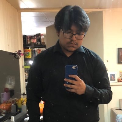 Mnmthelegend's profile picture. I’m a guy