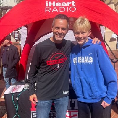 Sports & entertainment host on @ripcityradio620 weekdays 3:00 PM - 6:00PM PST. @TrailBlazers Studio Host.
https://t.co/WGZW7K2tIZ