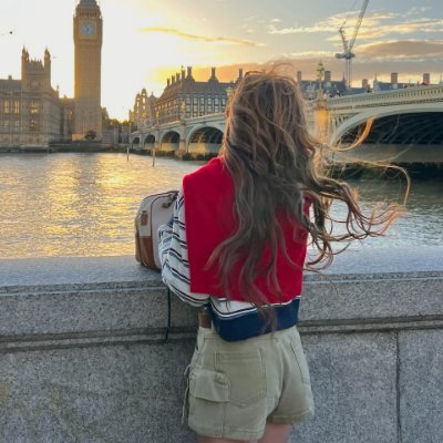 jade_wtf's profile picture. ✨ Just a girl with big dreams and a heart full of adventure. 🌍💖