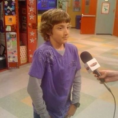 ClaireFranchez's profile picture. this acc is made in qatar. qatarantaduhan 💞